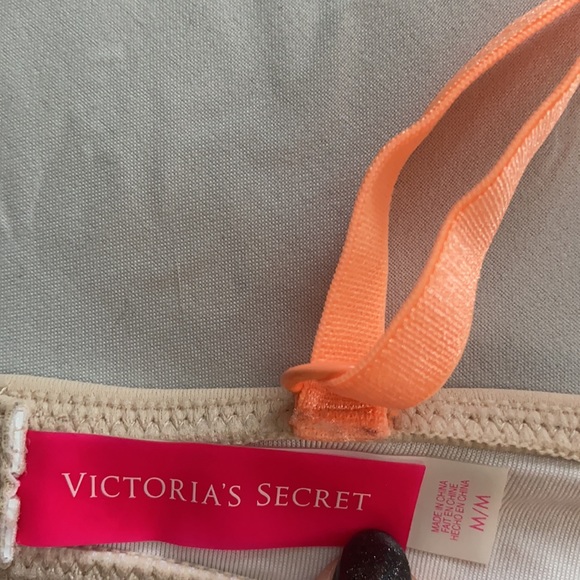NWOT Victoria’s Secret Swim Top M - Picture 6 of 7